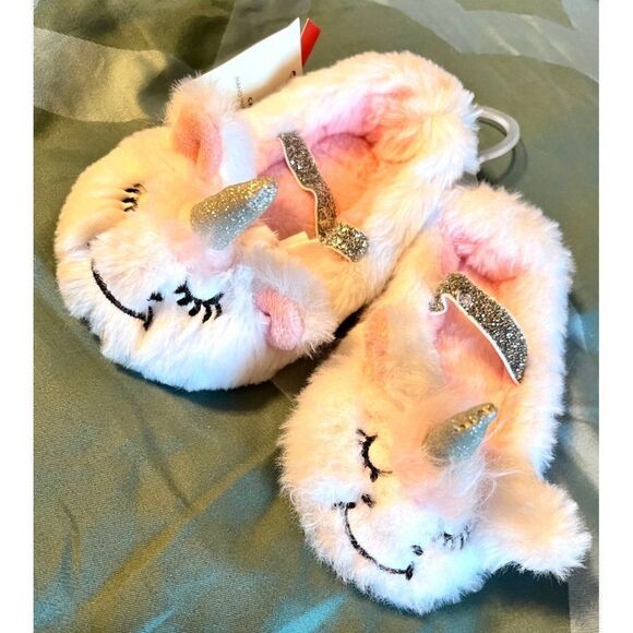 ‎Cat & Jack Children's Slippers 2T-3T New - Picture 2 of 5